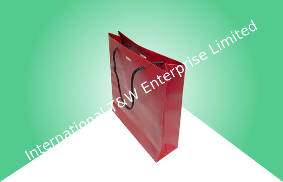 Un buon prezzo. Sacchetti di carta a fondo forte con maniglie Logo personalizzato in linea